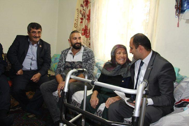 Dumlupınar protokolünden yaşlı ve hasta ziyareti G5