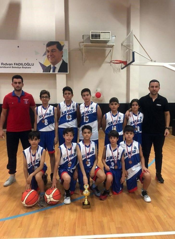 SANKO Okullarının basketbol başarısı G1