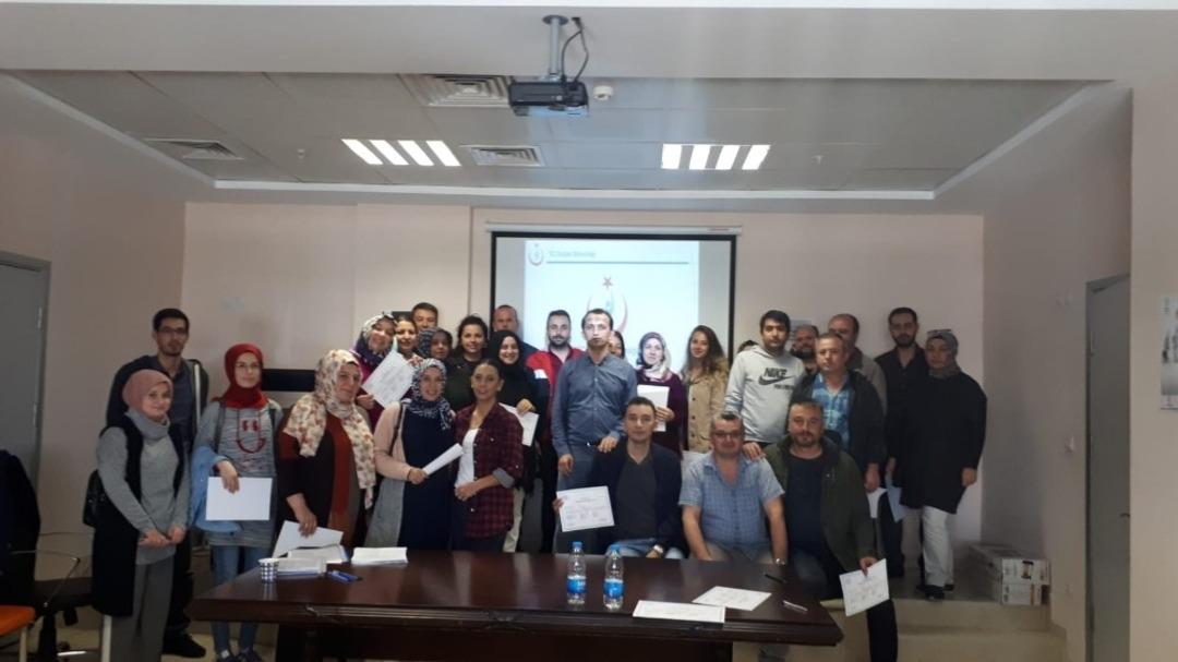Hastane &ccedil;alışanlarına iş sağlığı eğitimi yapıldı