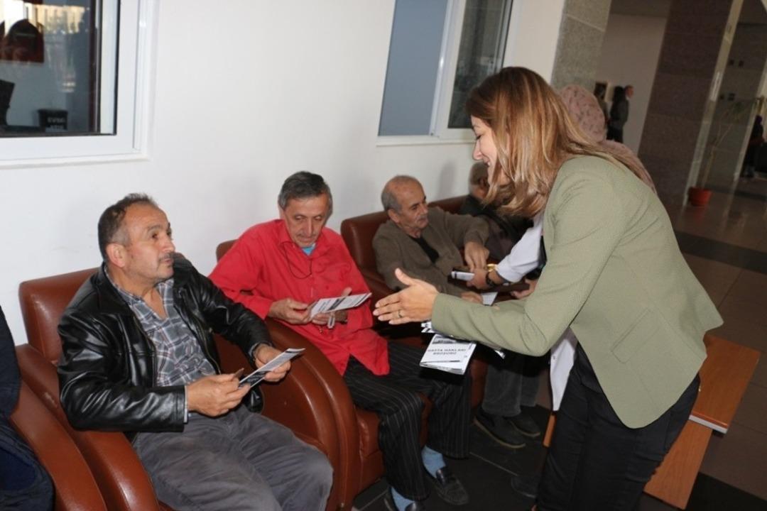 D&uuml;nya Hasta Hakları G&uuml;n&uuml; Sağlık Kamp&uuml;s&uuml;&rsquo;nde kutlandı