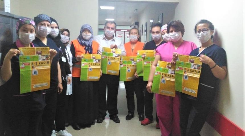 K&uuml;tahya&rsquo;da hastane personeli maske takarak L&Ouml;SEV&rsquo;e destek verdi