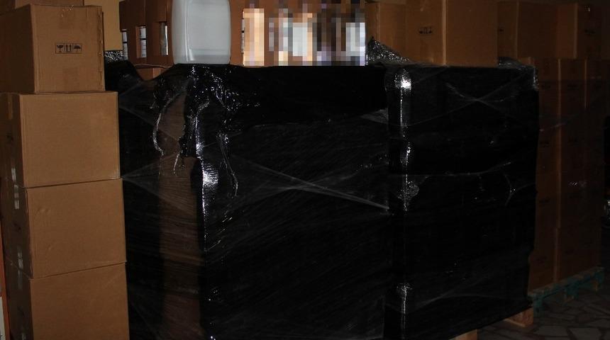 Kaymakamdan polislere başarı belgesi