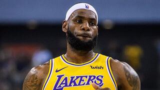 Los Angeles Lakers ilk galibiyetini aldı