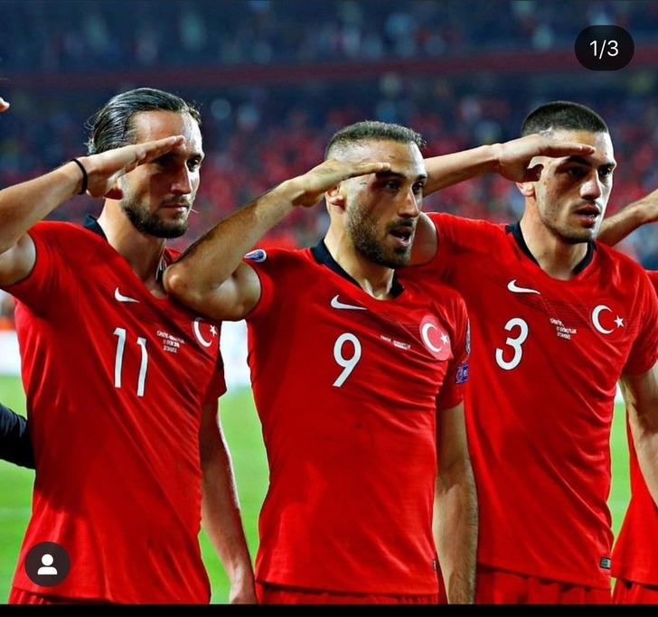 Asker selamı paylaştı, takımdan kovuldu G1