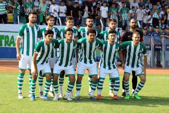 Salihli Belediyespor 2 haftalık hasrete son vermek istiyor