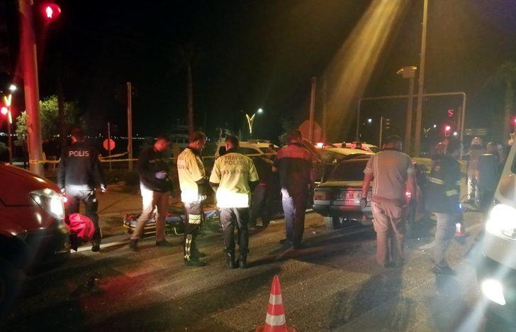 İzmir'de korkunç kaza: 1 ölü, 5 yaralı G3