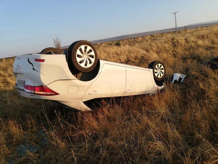 Köpeğe çarpmamak isterken takla attı: 1 yaralı G2