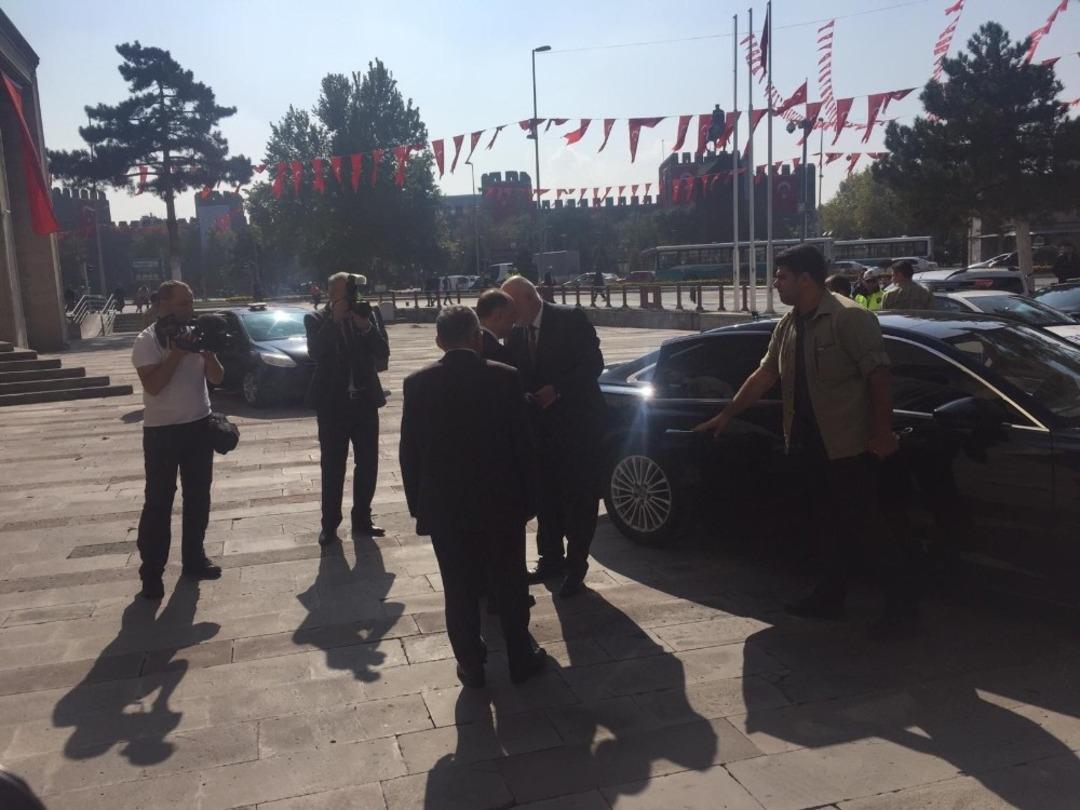 TBMM Başkan Vekili S&uuml;reyya Sadi Bilgi&ccedil;: &rdquo;Kayseri hizmet anlamında &ccedil;ok şanslı bir şehir&rdquo;