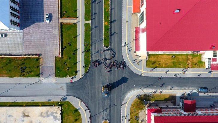 Van depreminin 8’inci yıl dönümünde hayatını kaybedenler anıldı G2