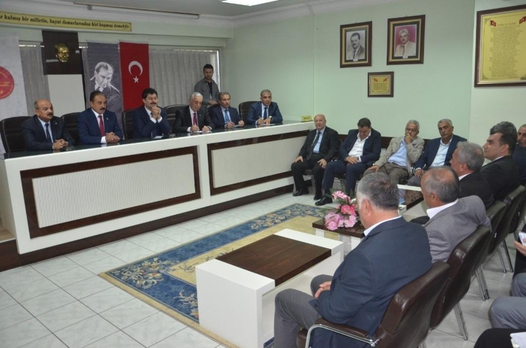 Malatya&rsquo;da esnaf ve ticaret erbabının sorunları masaya yatırıldı