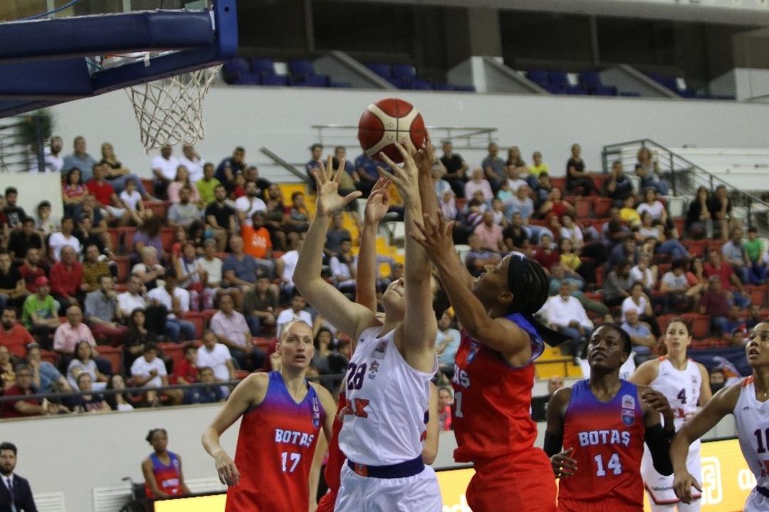 Gelecek Koleji &Ccedil;ukurova Basketbol, evinde yine kaybetti