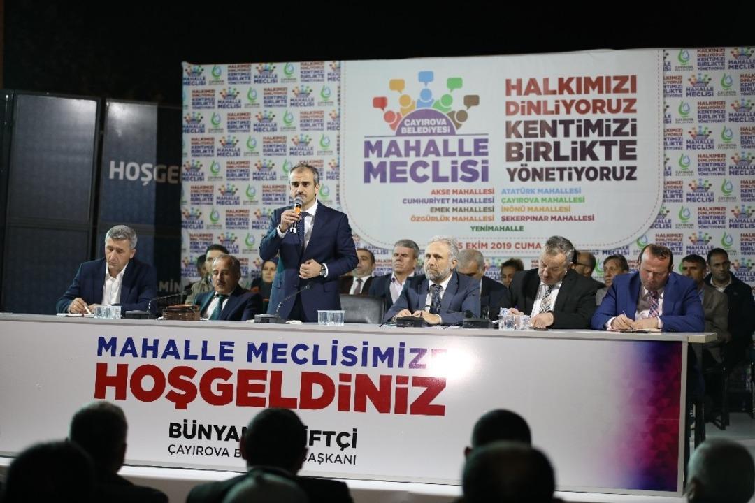 Başkan &Ccedil;ift&ccedil;i, Şekerpınar&rsquo;da vatandaşları dinledi