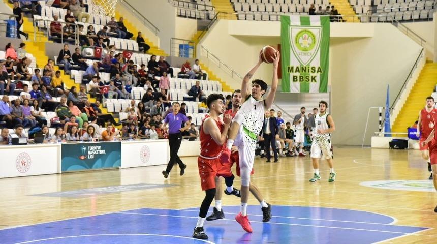 Manisa BBSK Bandırma Kırmızı&rsquo;yı 70-65 yendi