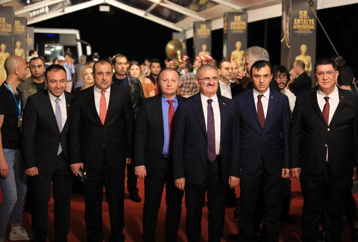 56'ncı Antalya Altın Portakal Film Festivali, kortejle başladı (2) G4