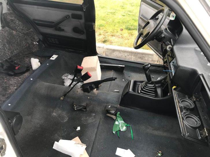 10 günde 5 araç çalan hırsızları koldaki dövme yakalattı G2