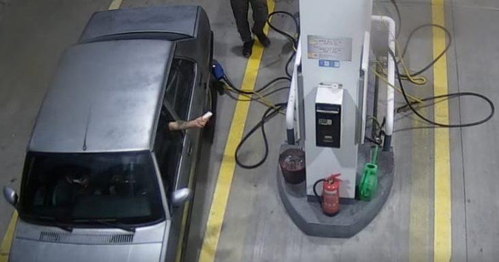 10 günde 5 araç çalan hırsızları koldaki dövme yakalattı G3