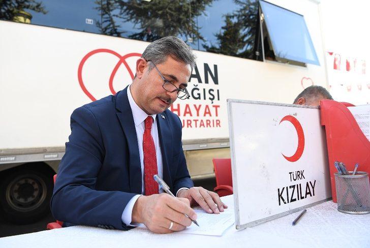 Mamak’ta Mehmetçik için kan bağışı G5