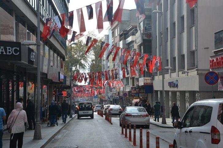 İzmit Türk bayrakları ile donatıldı G4
