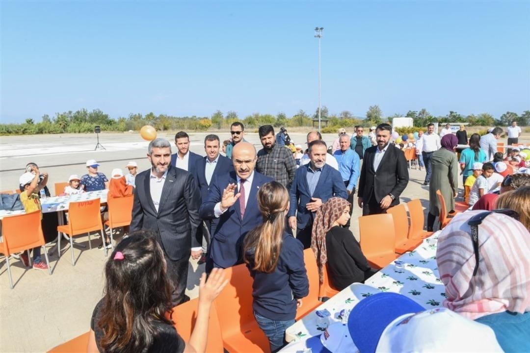 Vali Demirtaş "U&ccedil;urtma Şenliği"ne katıldı