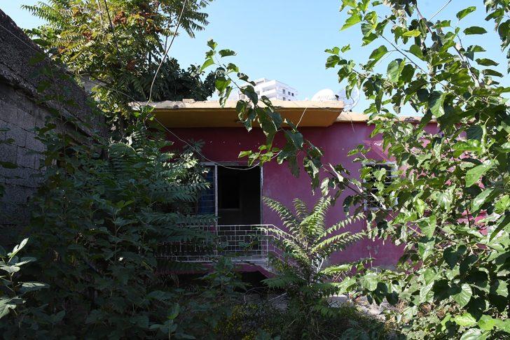 Mersin'de gizemli kazının yapıldığı ev hayalet eve dönüştü G3