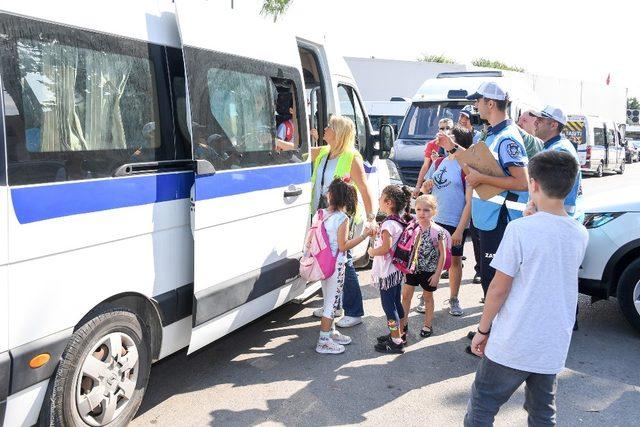 Mersin’de okul servisleri denetleniyor