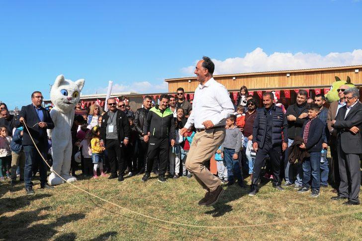 Van’da "2. Geleneksel Çocuk Oyunları Şenliği’ G4