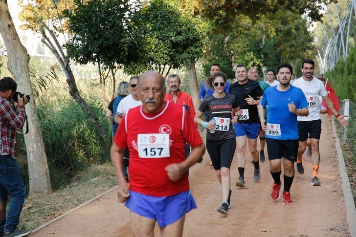 Adana’da 29 Ekim Cumhuriyet Koşusu yapıldı G1