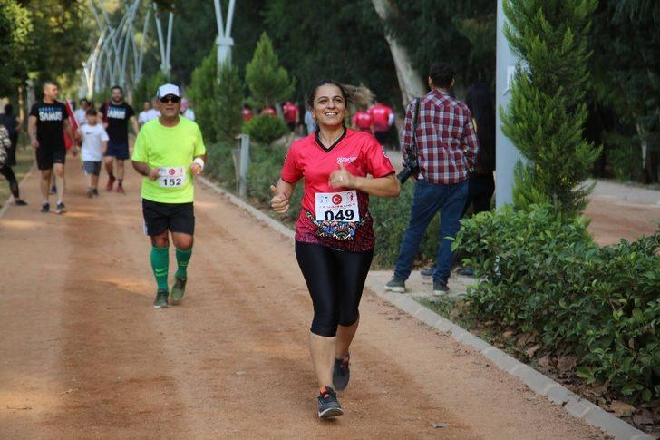 Adana’da 29 Ekim Cumhuriyet Koşusu yapıldı G2