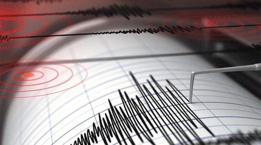 Son dakika! İstanbul'da deprem