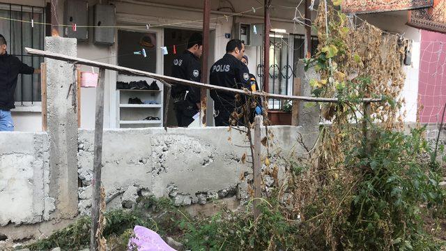 Kusmuğunun nefes borusunu tıkadığı bebek, boğuldu