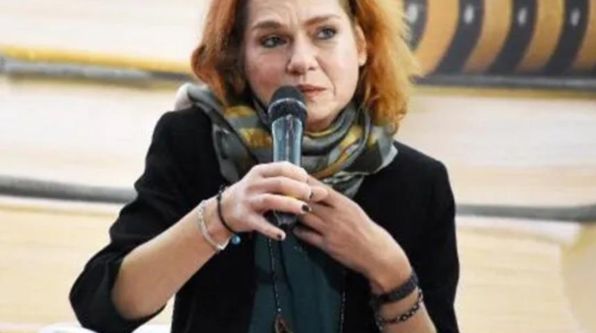 Aslı Erdoğan'dan tartışma yaratan sözlerle ilgili açıklama