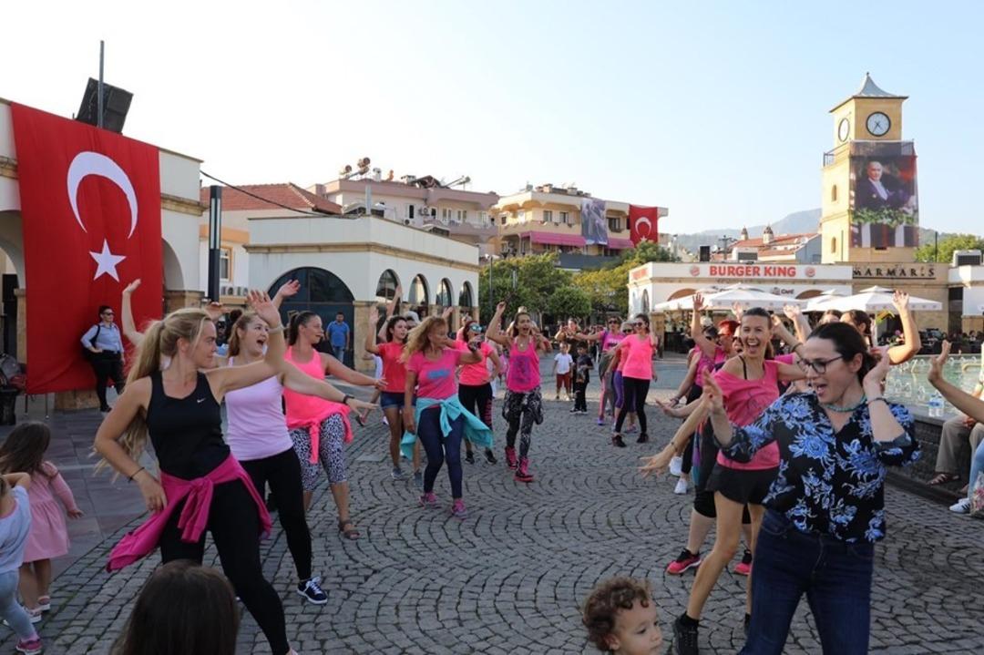 Marmaris&rsquo;te Meme Kanseri Farkındalık Ayı etkinlikleri
