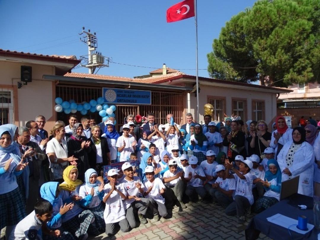 Acarlar&rsquo;da T&Uuml;BİTAK Fuarı d&uuml;zenlendi