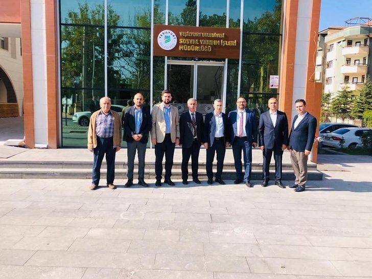 Kızılay’dan Emanet Çarşısına kıyafet yardımı G2