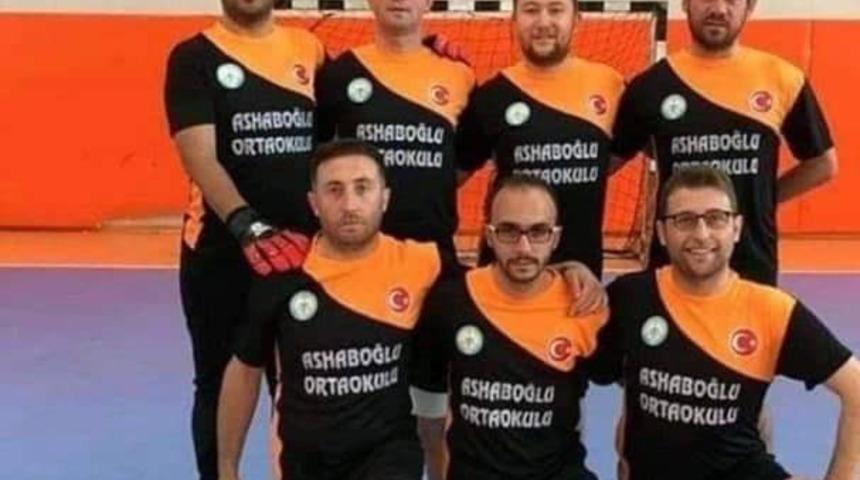 Futsal turnuvasında Kütahya’yı Emetli öğretmenler temsil edecek