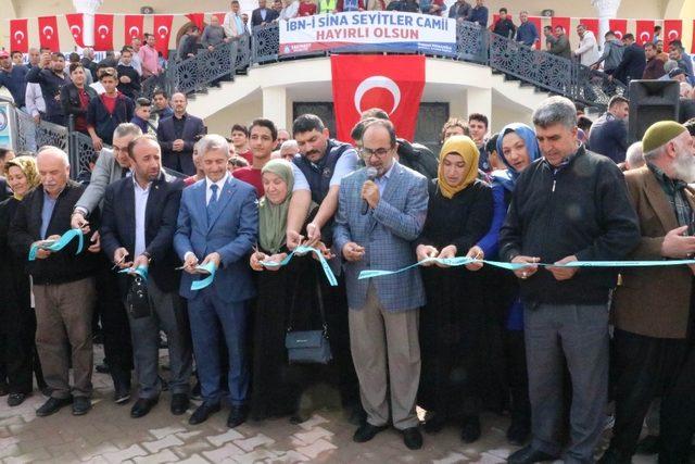 İbn-i Sina Seyitler camii ibadete açıldı