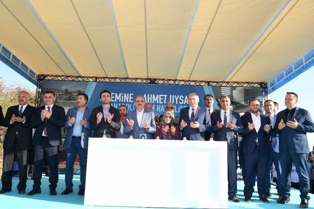 Alanya&rsquo;dan eğitime kompleksli destek