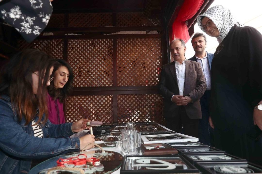 El emeklerini internet &uuml;zerinden de satıyorlar