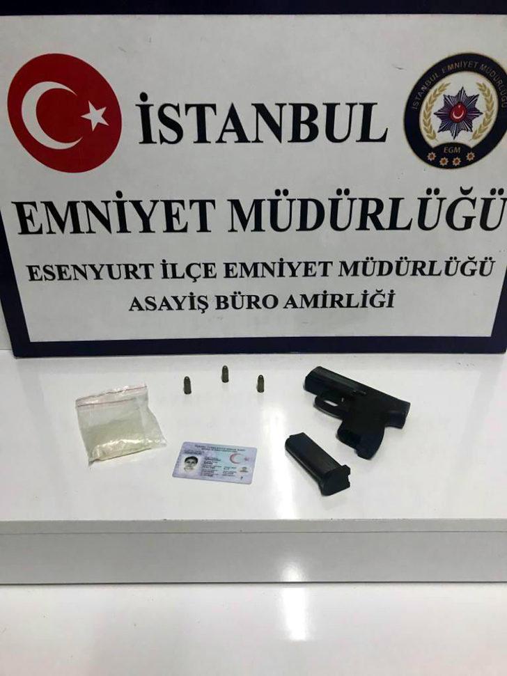 İstanbul'da 'escort sitesi' operasyonu! 10 gözaltı G4