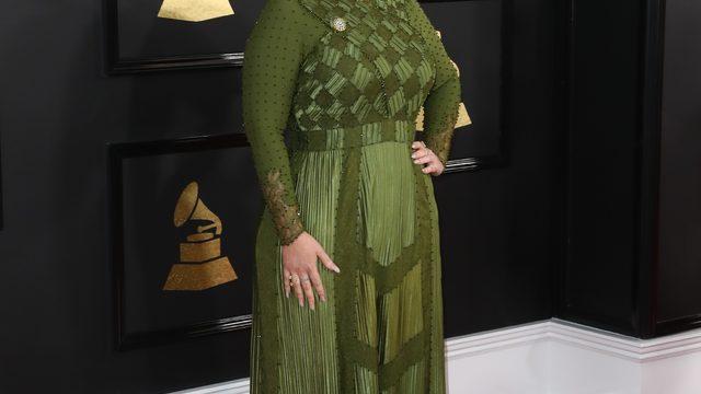 Adele boşandıktan sonra 20 kilo verdi