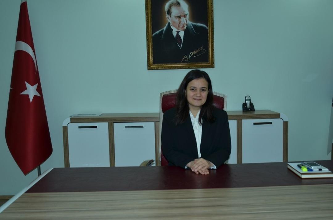 Han&ouml;n&uuml;&rsquo;ne ilk kez kadın kaymakam ataması yapıldı