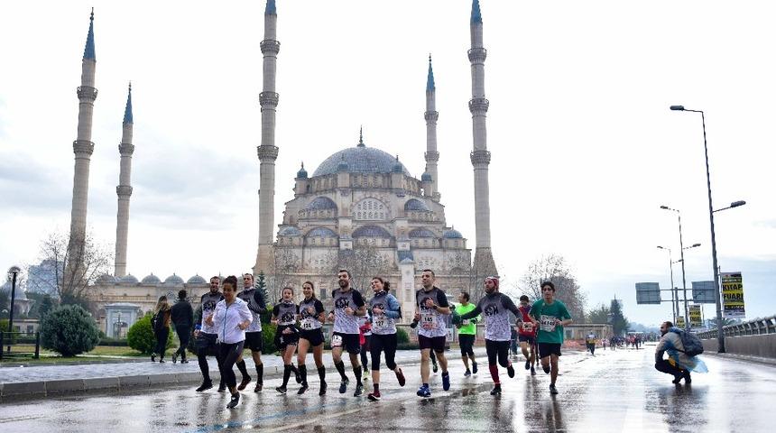 10. Uluslararası Adana Kurtuluş Yarı Maratonu ve Halk Koşusu