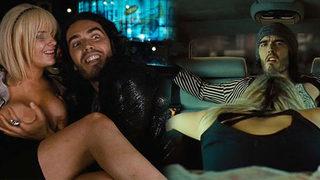 Seksi güzeli çıldırtan pozlar