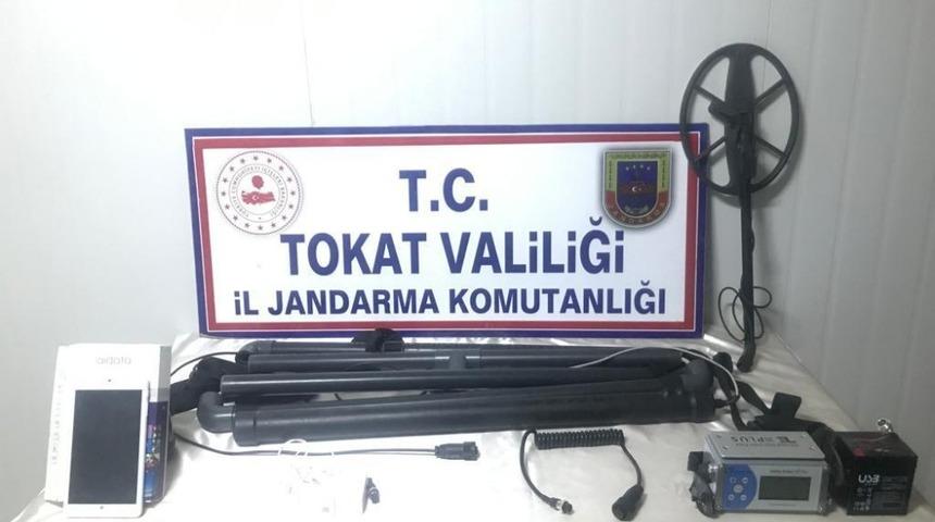 Define avcıları su&ccedil;&uuml;st&uuml; yakalandı