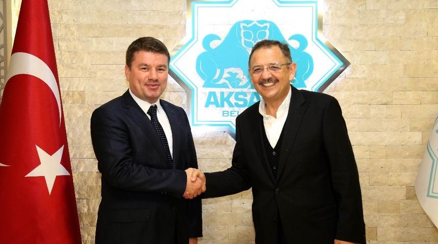 Mehmet &Ouml;zhaseki&rsquo;den Başkan Din&ccedil;er&rsquo;e ziyaret