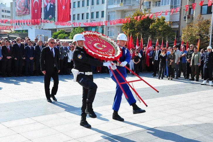 Manisa’da Cumhuriyet Bayramı kutlamaları başladı G3