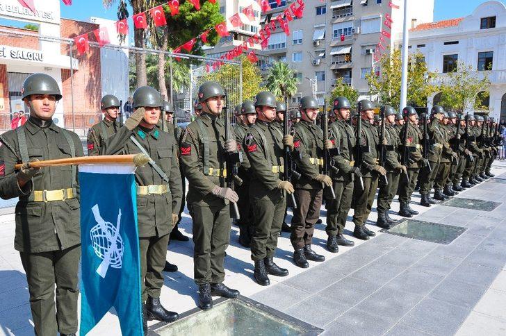 Manisa’da Cumhuriyet Bayramı kutlamaları başladı G4