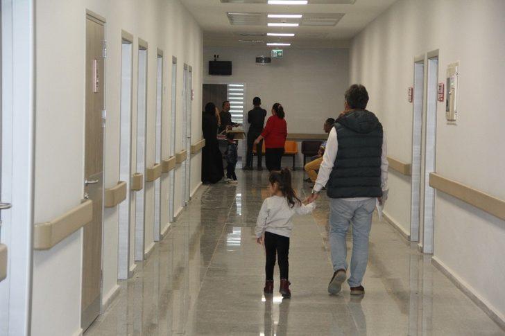 Yeni hastane hasta kabulüne başladı G4