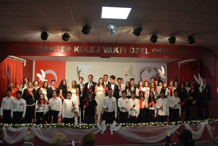 Gaziantep Kolej Vakfı’nda 96.yıl coşkusu G1