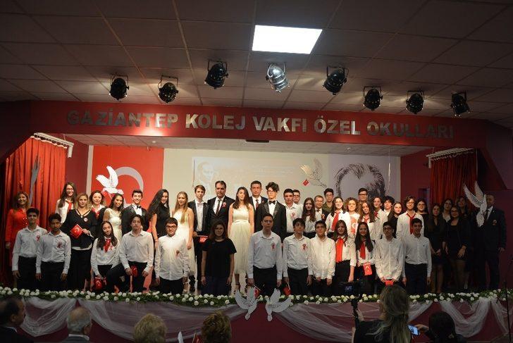 Gaziantep Kolej Vakfı’nda 96.yıl coşkusu G2
